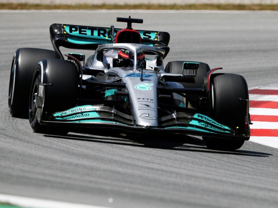          Mercedes  2026 