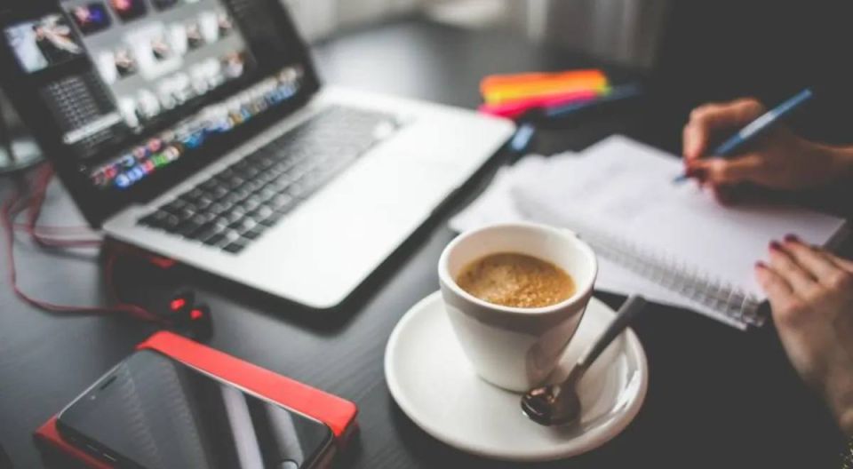 Какао вместо кофе: новый секрет продуктивности для офисных работников