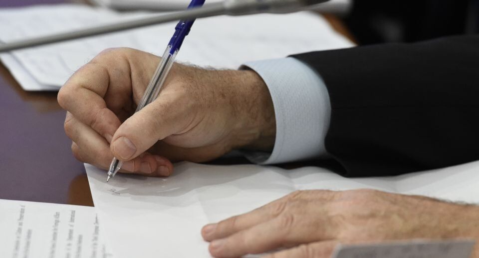 Президент продлил срок для импортеров: Переходный период РОП до января 2028 года