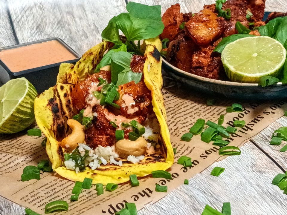 Как приготовить наан с гавайской курицей и ароматным кокосовым рисом