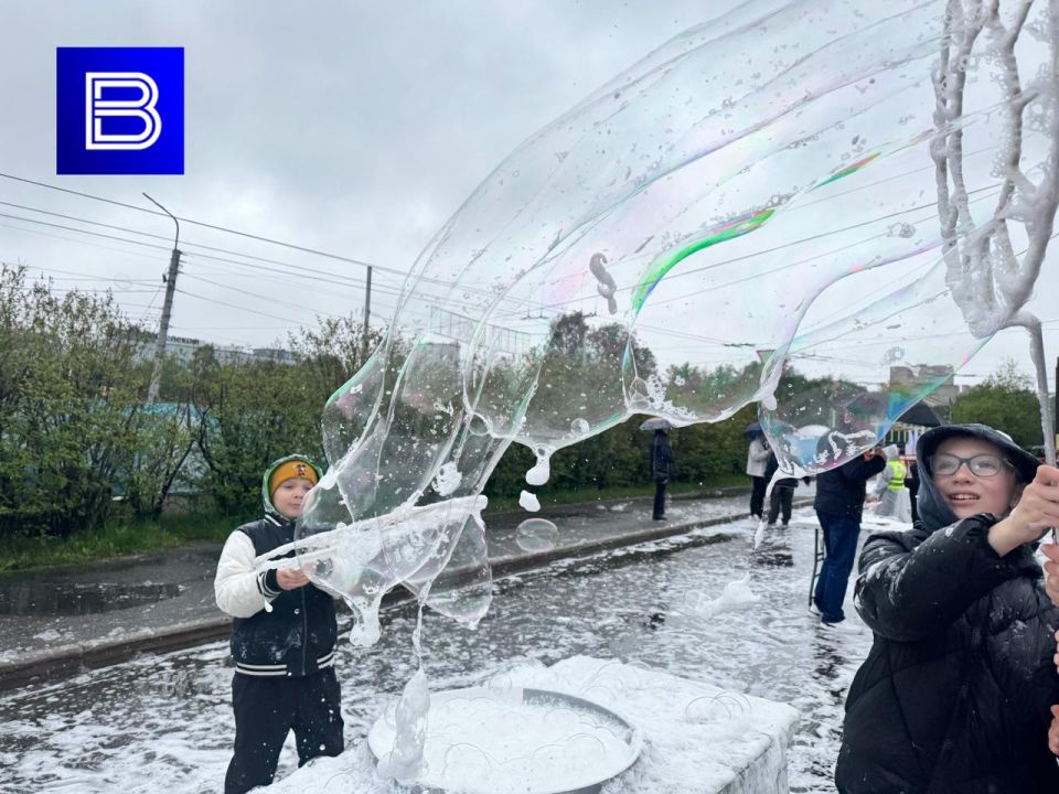 День России в столице Кольского Заполярья в объективе корреспондента ГТРК &quot;Мурман&quot; Натальи Погадаевой