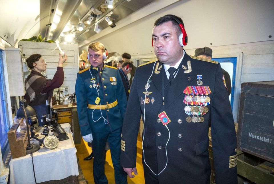 Участники региональной программы для ветеранов СВО «Герои Севера» посетили «Поезд Победы»