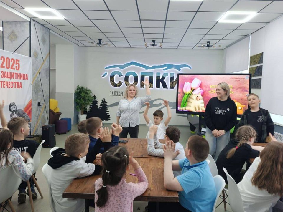 Волонтеры Мурманской области подготовили подарки для участников СВО