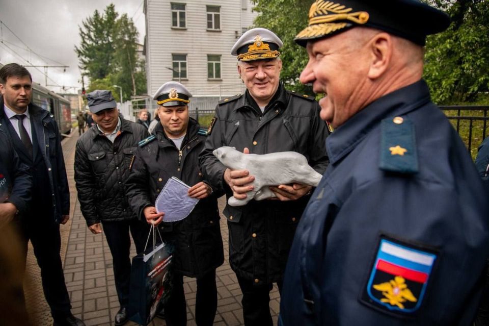 Юрий Сердечкин: В Мурманск прибыл агитпоезд Министерства обороны «Единство в памяти. Сила в подвиге!»