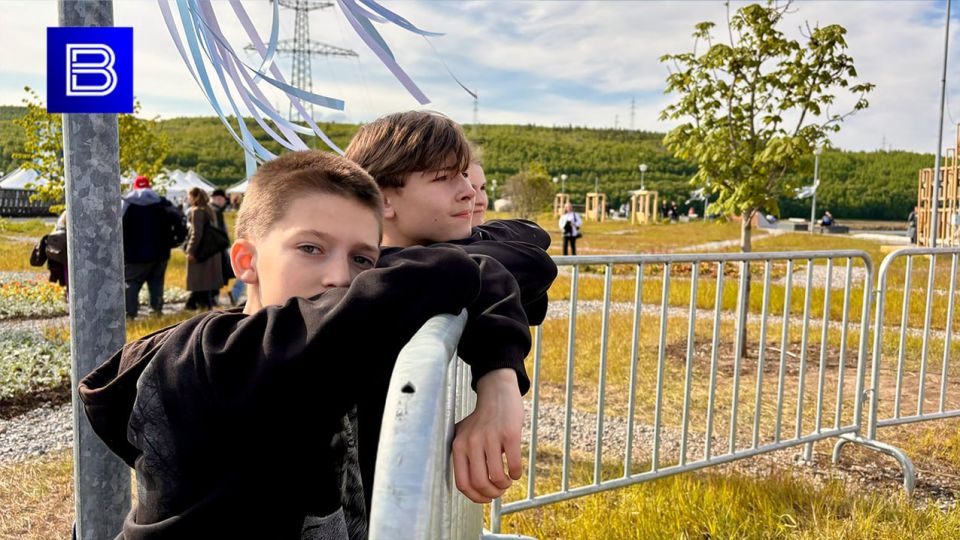 День молодежи празднуют на Поморской набережной в Коле