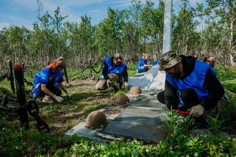 «Чистая Арктика» отреставрировала братское захоронение советских солдат в Печенгском округе