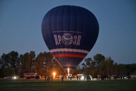                   Ļ,    10 678 