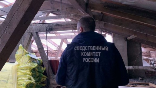 Рабочий погиб от падения с крыши в Мончегорске