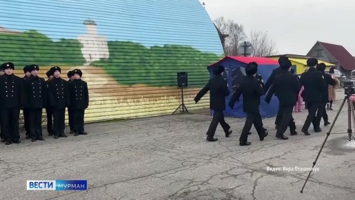 В Мурманске две сотни ребят получили гордое звание курсантов