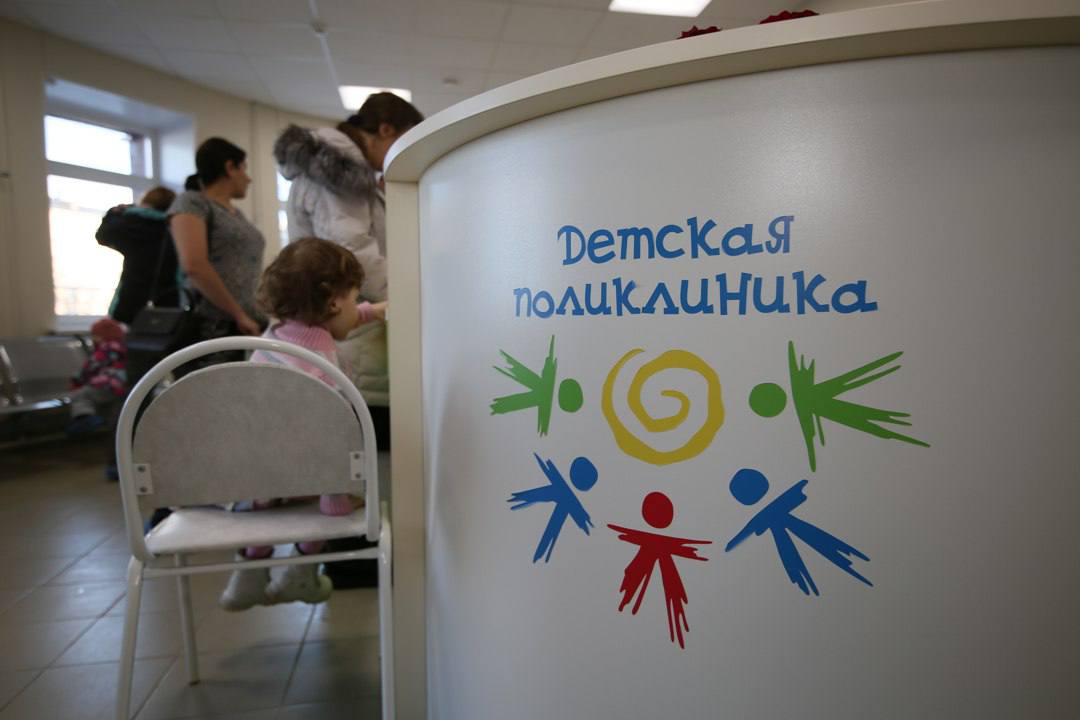 Андрей Чибис: Из бюджета Мурманской области выделили 1,3 млрд рублей на оплату лечения детей, пенсионеров и тех, кто особенно нуждается в поддержке