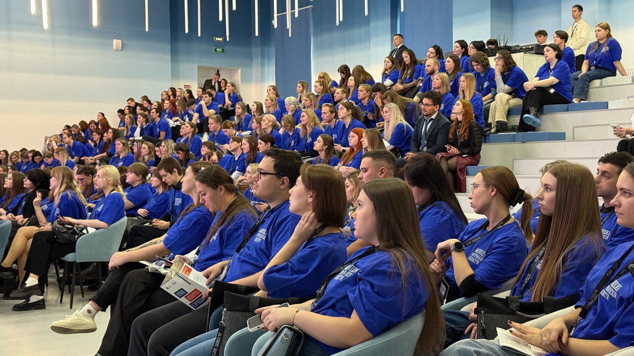 Диана Кузнецова: от профессионализма педагогов зависит, насколько устойчиво будет развиваться Мурманская область Диана Кузнецова: от профессионализма педагогов зависит, насколько устойчиво будет развиваться Мурманская область