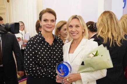 Анна Цивилева: Приняла участие в церемонии награждения конкурса «Женщины за сохранение традиций»