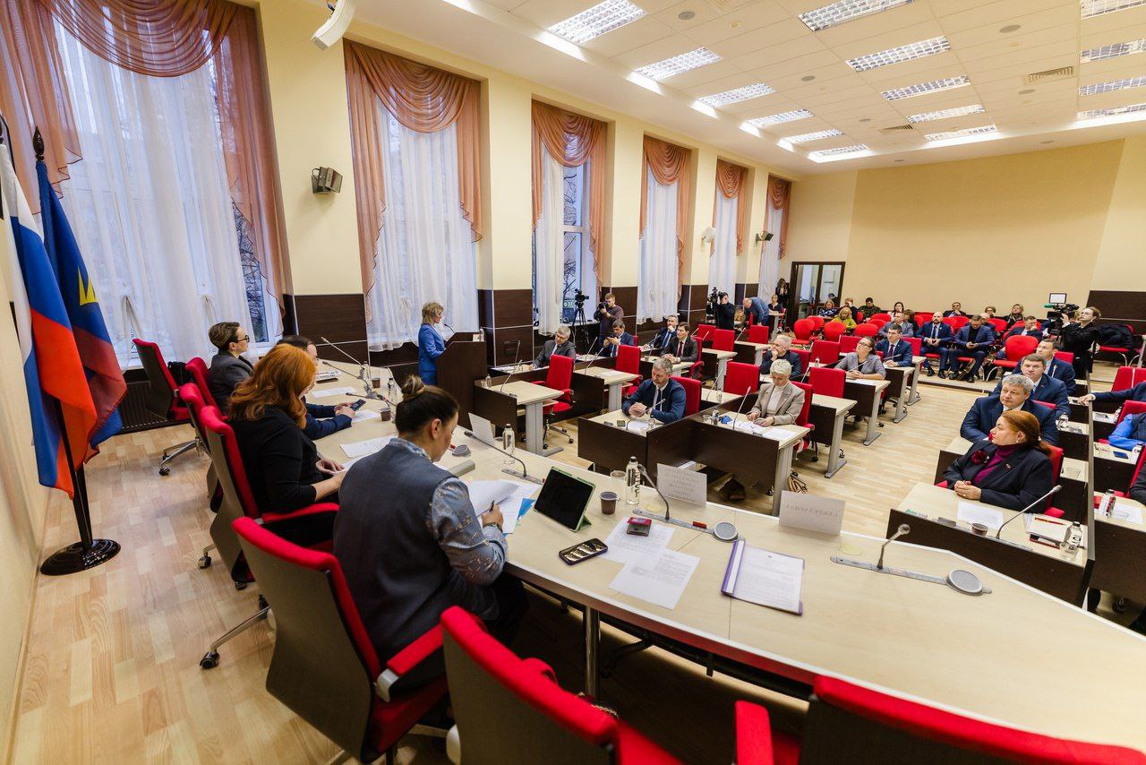 В ходе 15-го заседания Совета депутатов города Мурманска приняты изменения в муниципальный бюджет на 2025 год В ходе 15-го заседания Совета депутатов города Мурманска приняты изменения в муниципальный бюджет на 2025 год