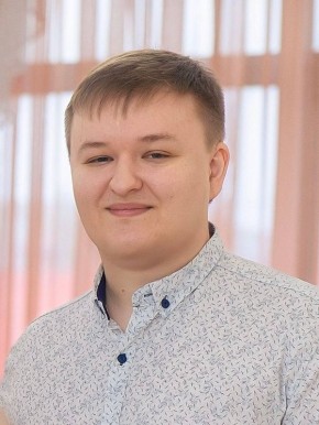 Сегодня день рождения отмечает специалист информационного центра аппарата Избирательной комиссии Мурманской области Алексей Александрович Потуткин!