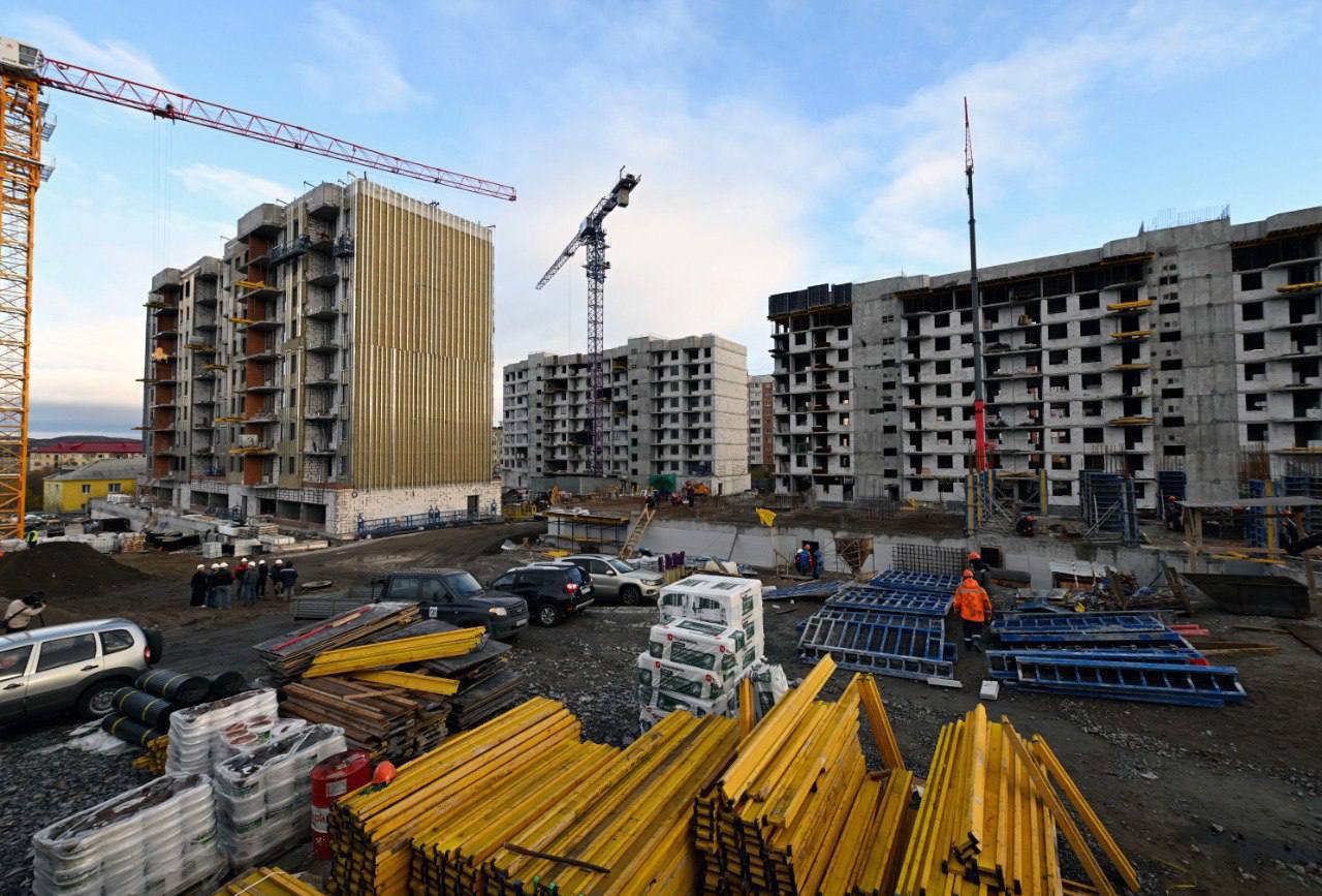 Андрей Чибис: мы инвестируем колоссальные средства в развитие города-героя Мурманска, позитивные изменения отмечают наши жители Андрей Чибис: мы инвестируем колоссальные средства в развитие города-героя Мурманска, позитивные изменения отмечают наши жители