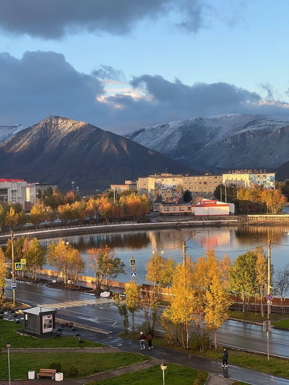 Сегодня Кировск отмечает день рождения Сегодня Кировск отмечает день рождения