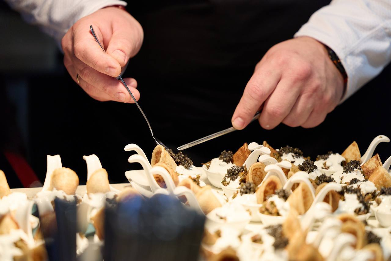 Мурманская область представила арктическую кухню на мероприятиях всероссийской программы «ПроЕДУ по России!» Мурманская область представила арктическую кухню на мероприятиях всероссийской программы «ПроЕДУ по России!»