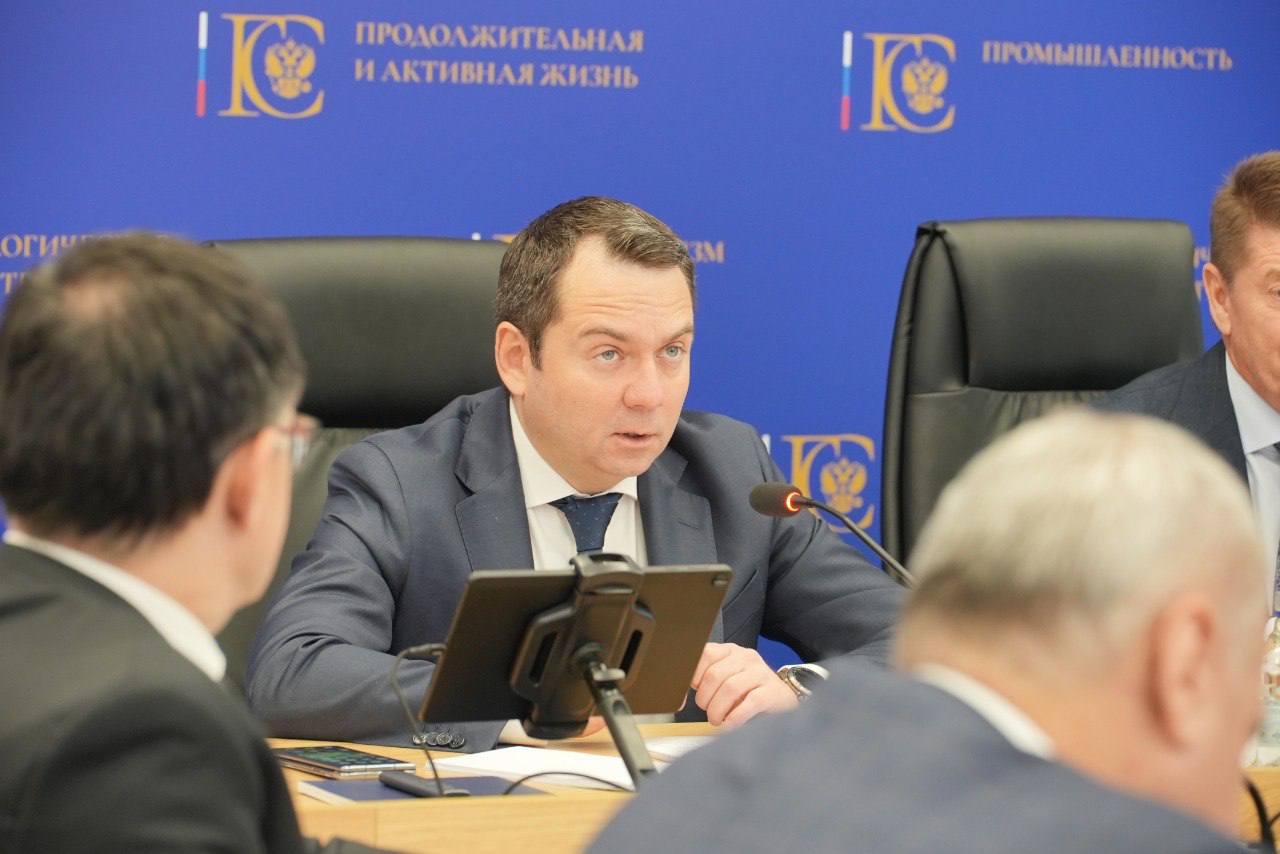 Президент России Владимир Путин поддержал инициативу Андрея Чибиса по увеличению финансирования Северного завоза Президент России Владимир Путин поддержал инициативу Андрея Чибиса по увеличению финансирования Северного завоза