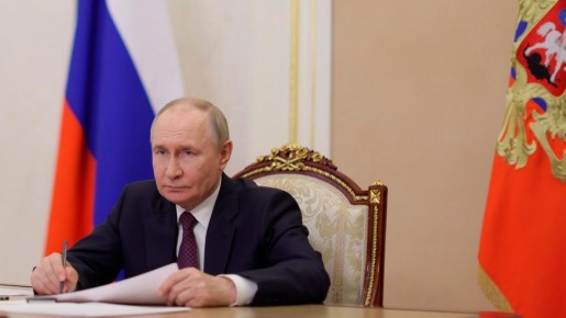 Указы об установлении двух новых праздников подписал президент России