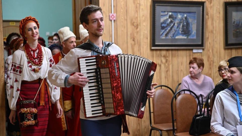 &quot; &quot;  -      2  