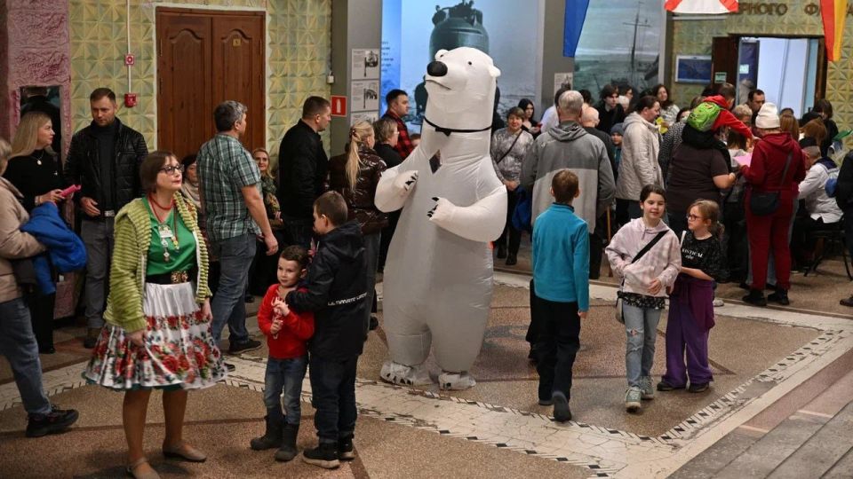 &quot; &quot;  -      2  