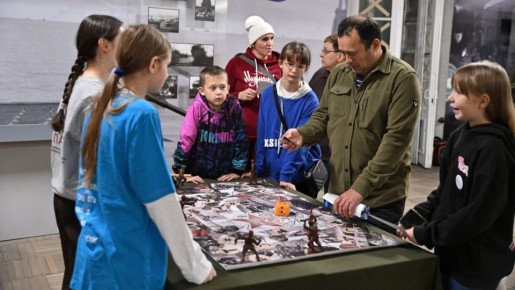"Ночь искусств" в Военно-морском музее Северного флота провели более 2 тысяч человек