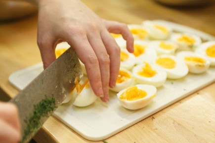 Яйца из духовки: быстрый и простой способ приготовления