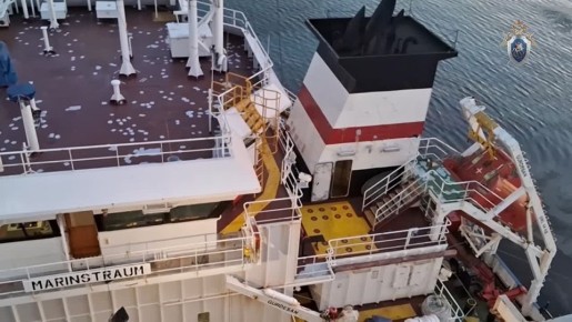 Матрос, допустивший разлив мазута в Кольском заливе, предстанет перед судом