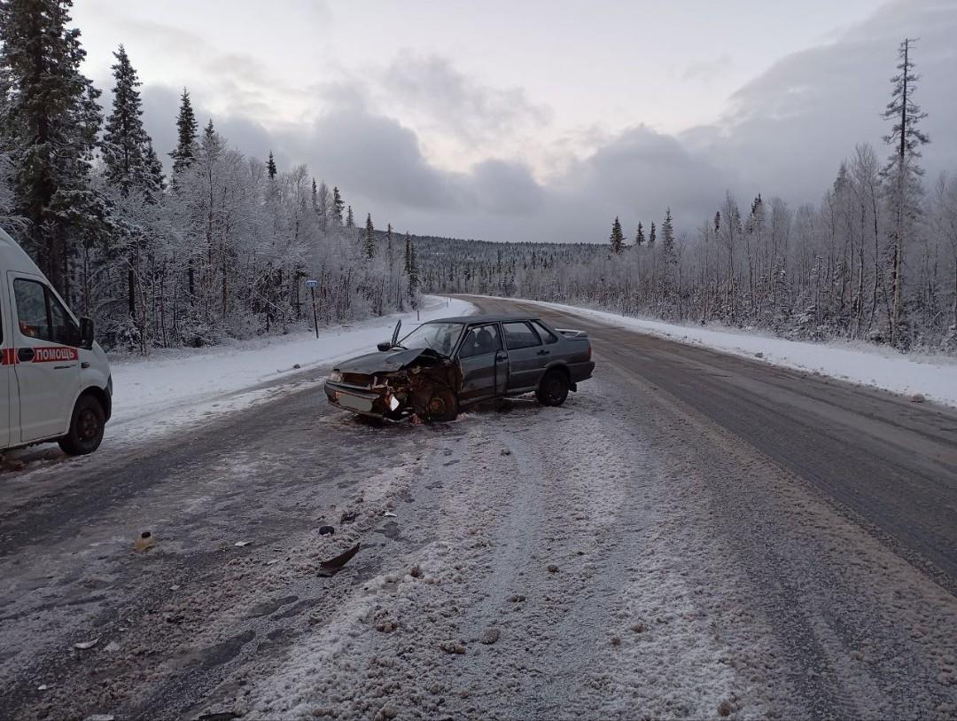 В результате ДТП под Апатитами одного человека госпитализировали