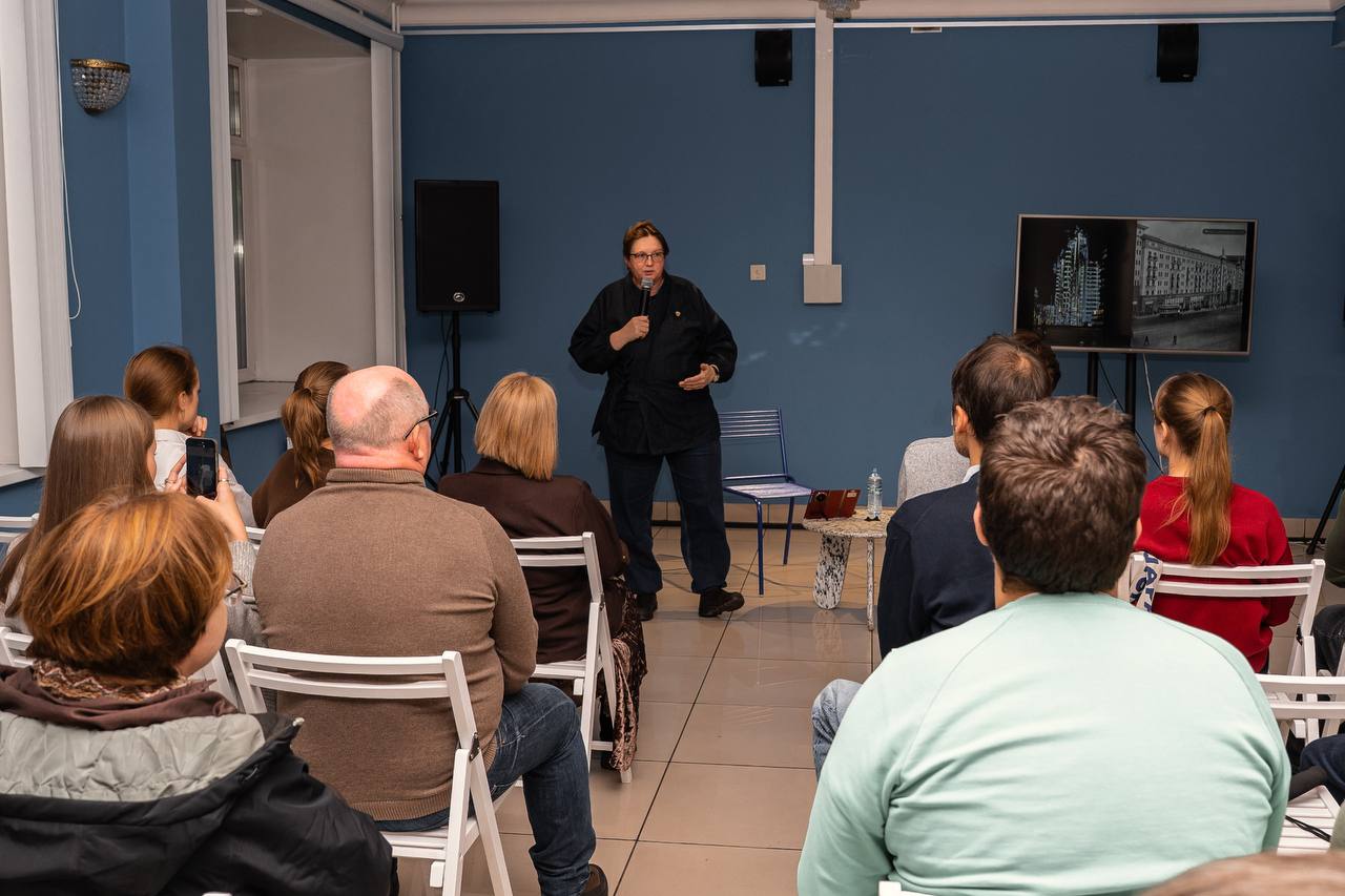 Северный фестиваль современной культуры «Смены» приглашает жителей и гостей региона на второй день программы Северный фестиваль современной культуры «Смены» приглашает жителей и гостей региона на второй день программы