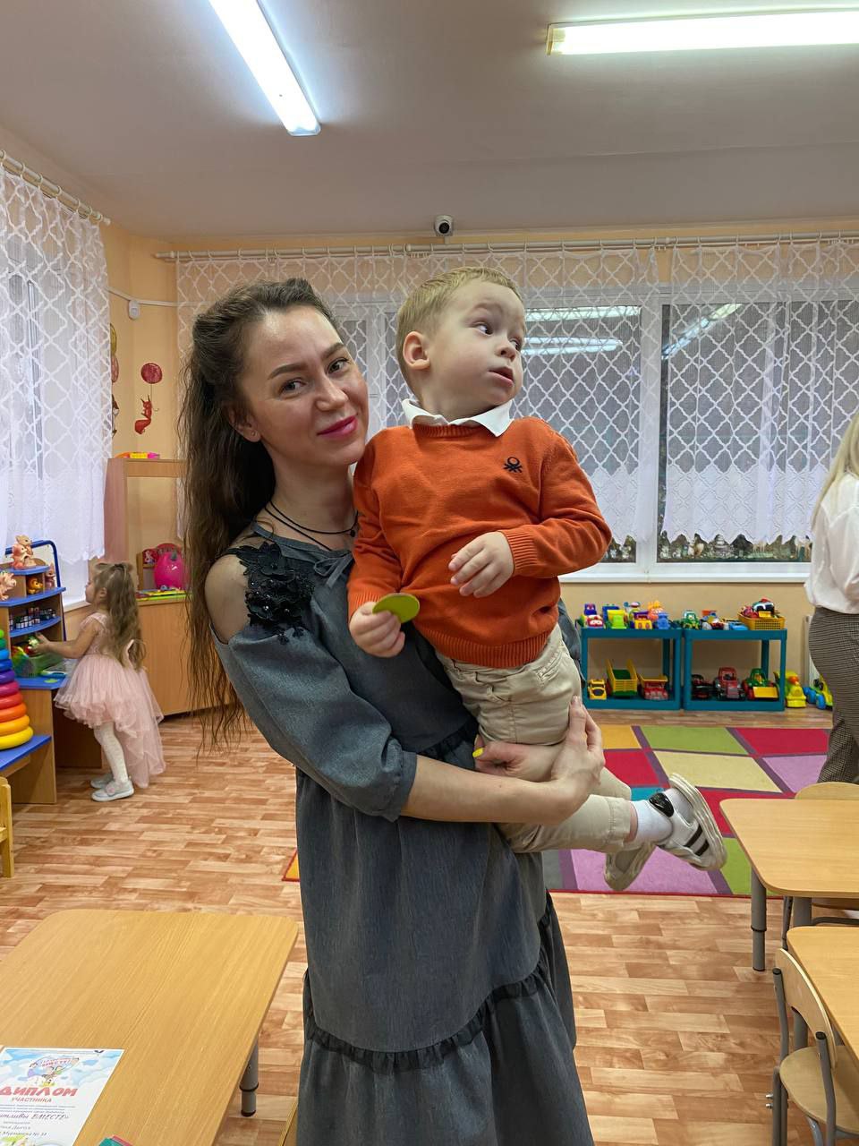 Вчера в областном центре состоялся городской фестиваль творческих способностей педагогов, воспитанников и их семей «Талантливы вместе» Вчера в областном центре состоялся городской фестиваль творческих способностей педагогов, воспитанников и их семей «Талантливы вместе»