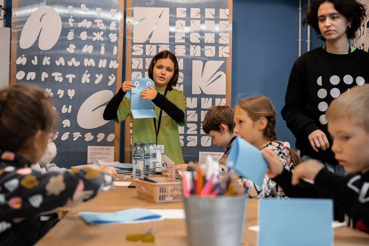 Северный фестиваль современной культуры «Смены» приглашает жителей и гостей региона на второй день программы Северный фестиваль современной культуры «Смены» приглашает жителей и гостей региона на второй день программы