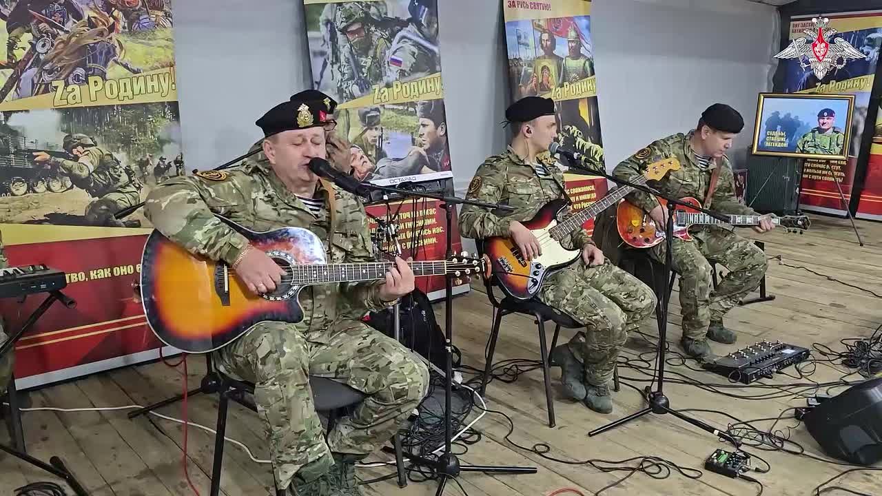 «Чёрные береты» выступили для бойцов 61-й отдельной гвардейской бригады морской пехоты