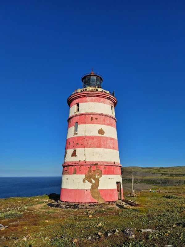 Кильдинский маяк готовят к реставрации