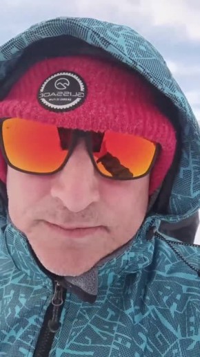 В Териберке открыли сезон зимних покатушек