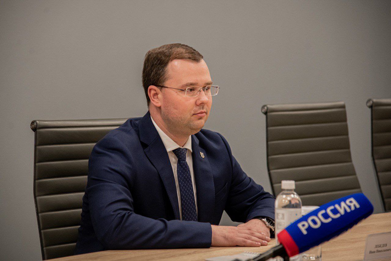 Губернатор Мурманской области Андрей Чибис провел рабочую встречу с вновь избранным главой города Мурманска Иваном Лебедевым