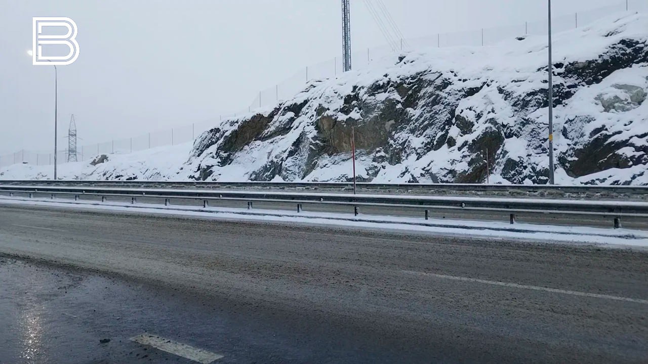 Грузовикам в Мурманской области закрывают проезд по федеральной трассе с 20 часов