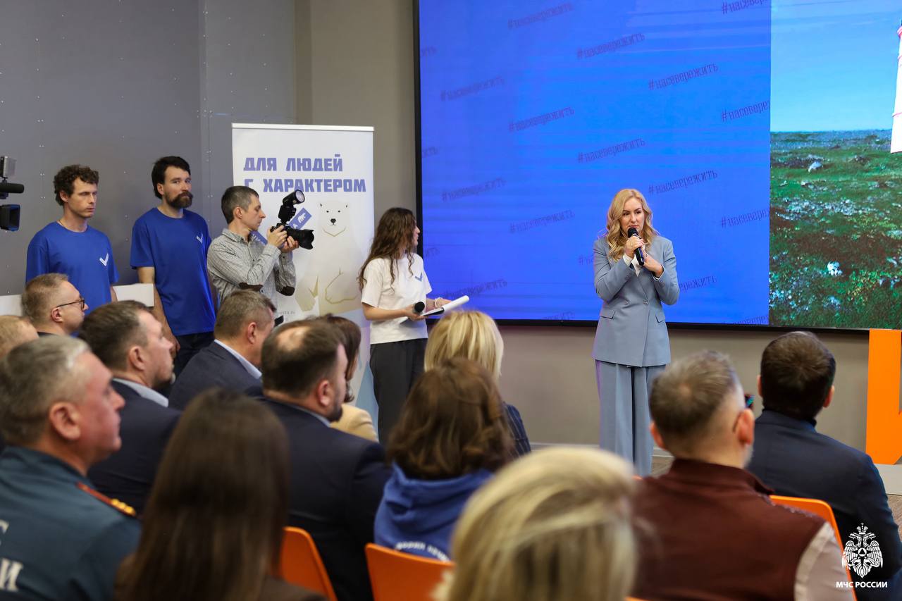 Сотрудники #МЧСМурманск в числе награжденных добровольцев Сотрудники #МЧСМурманск в числе награжденных добровольцев