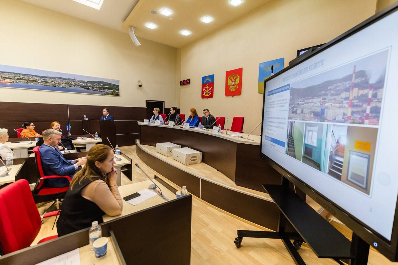 Совет депутатов города Мурманска единогласно избрал Ивана Лебедева на пост главы города Совет депутатов города Мурманска единогласно избрал Ивана Лебедева на пост главы города