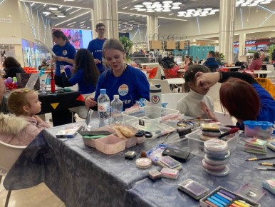 В ТРК «Плазма» (ул. Рогозерская, 4) прошел заключительный этап благотворительной акции «Инфолайк»