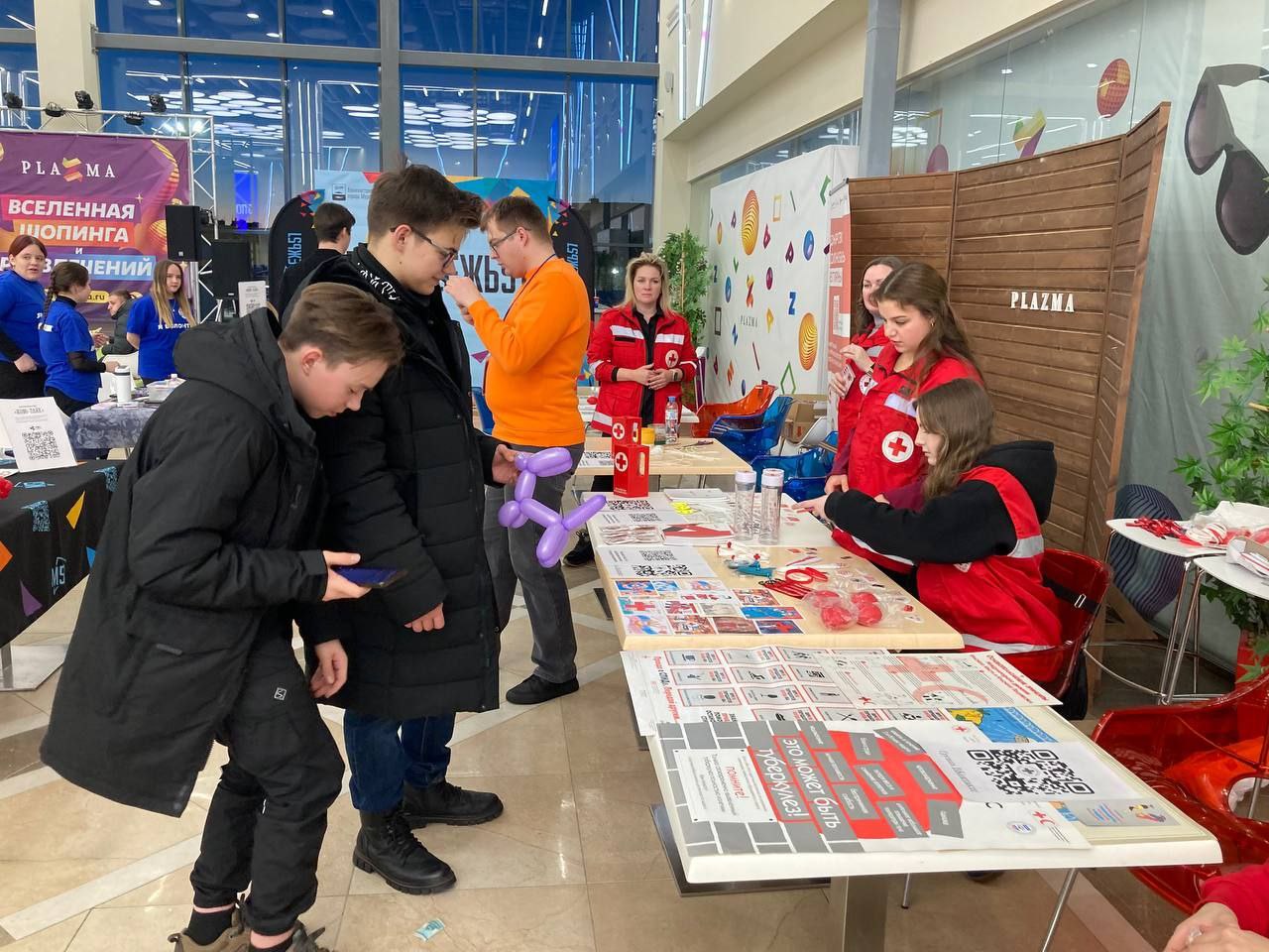 В ТРК «Плазма» (ул. Рогозерская, 4) прошел заключительный этап благотворительной акции «Инфолайк» В ТРК «Плазма» (ул. Рогозерская, 4) прошел заключительный этап благотворительной акции «Инфолайк»