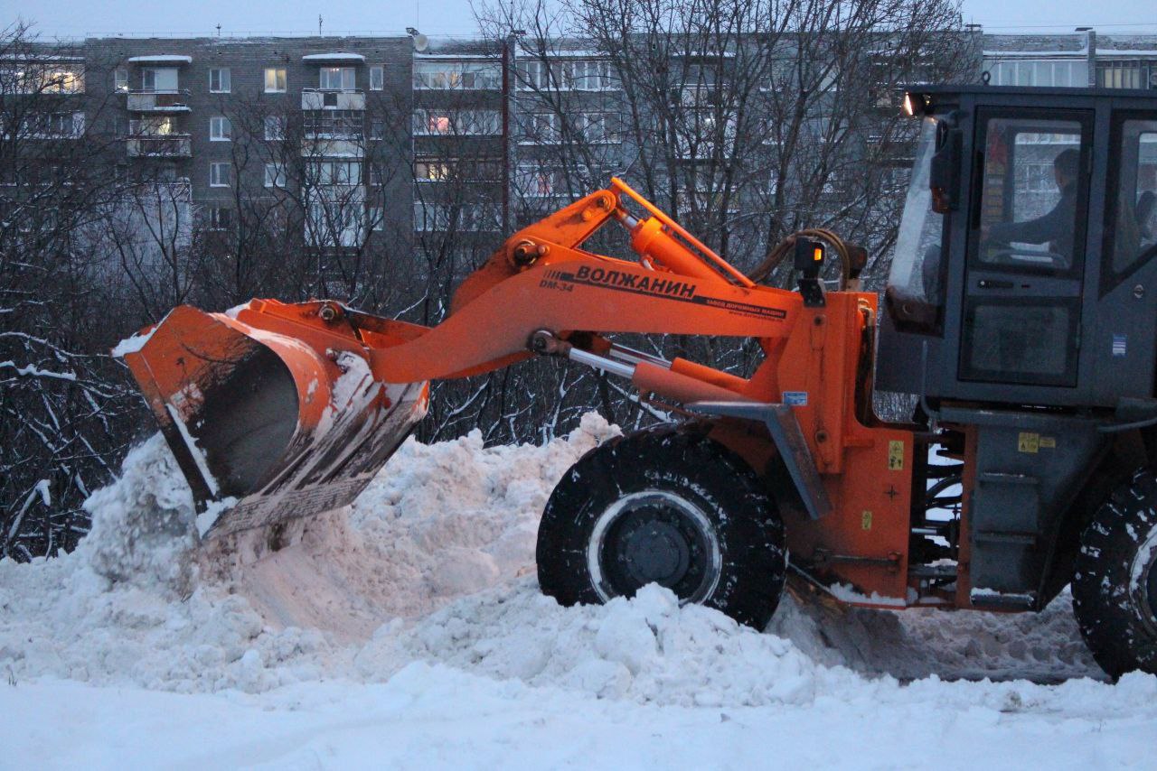 Губернатор Андрей Чибис поблагодарил сотрудников региональных служб и организаций за оперативную и слаженную работу по устранению последствий непогоды Губернатор Андрей Чибис поблагодарил сотрудников региональных служб и организаций за оперативную и слаженную работу по устранению последствий непогоды