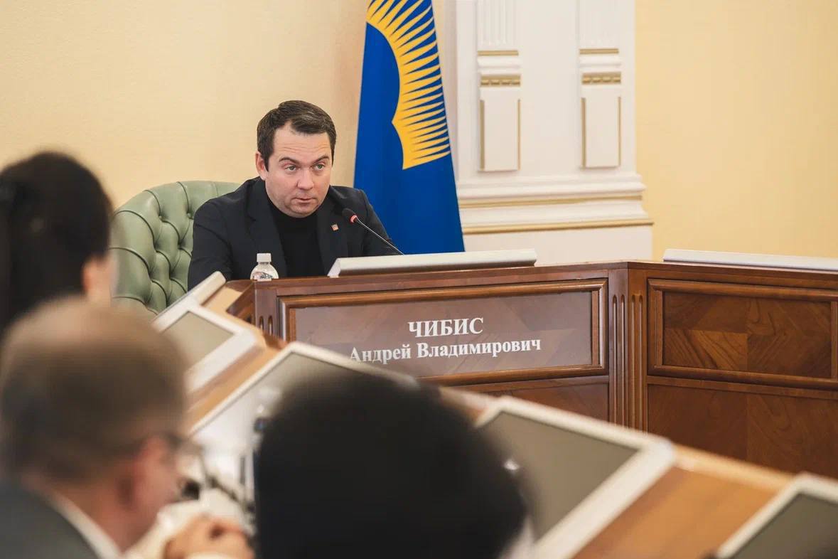 Андрей Чибис: «За последние шесть лет нам удалось вдвое сократить количество аварий и инцидентов. Это результат системной работы и вложений в обновление инфраструктуры» Андрей Чибис: «За последние шесть лет нам удалось вдвое сократить количество аварий и инцидентов. Это результат системной работы и вложений в обновление инфраструктуры»