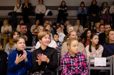 Школа креативных индустрий провела в Мурманске встречу с будущими учениками и их родителями