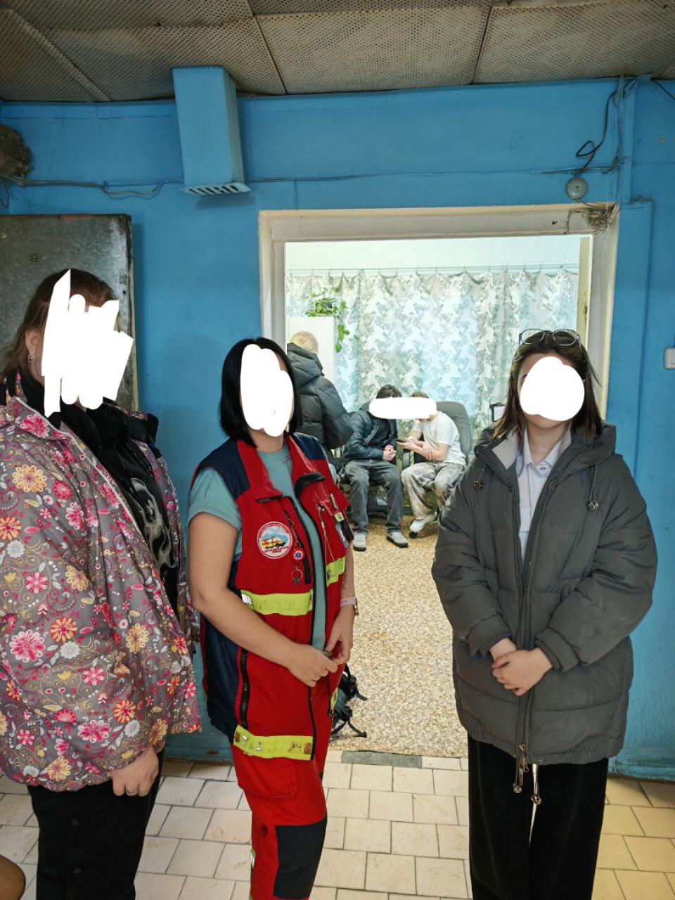 Мурманский минздрав пообещал отремонтировать станцию скорой помощи в Кировске, куда привели с экскурсией школьников Мурманский минздрав пообещал отремонтировать станцию скорой помощи в Кировске, куда привели с экскурсией школьников