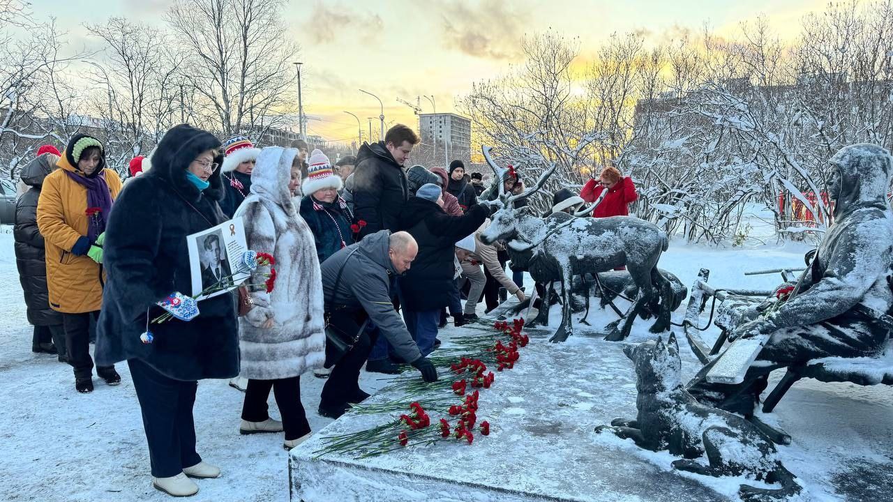 В Мурманске отметили День памяти о подвиге бойцов оленетранспортных батальонов – защитников Советского Заполярья в годы Великой Отечественной войны В Мурманске отметили День памяти о подвиге бойцов оленетранспортных батальонов – защитников Советского Заполярья в годы Великой Отечественной войны