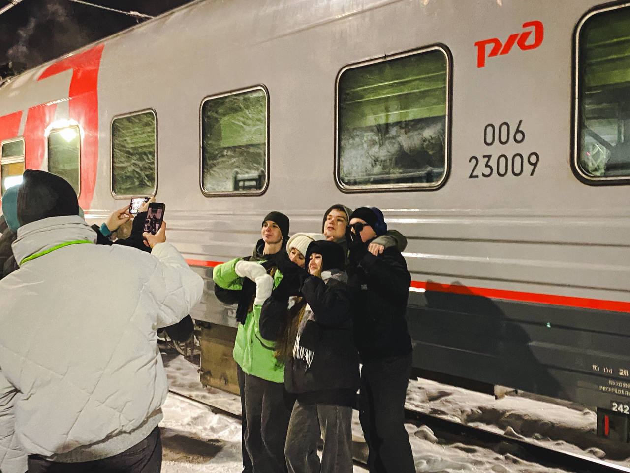 Новые впечатления и большая история: старт смены «Дорога Победы» Новые впечатления и большая история: старт смены «Дорога Победы»