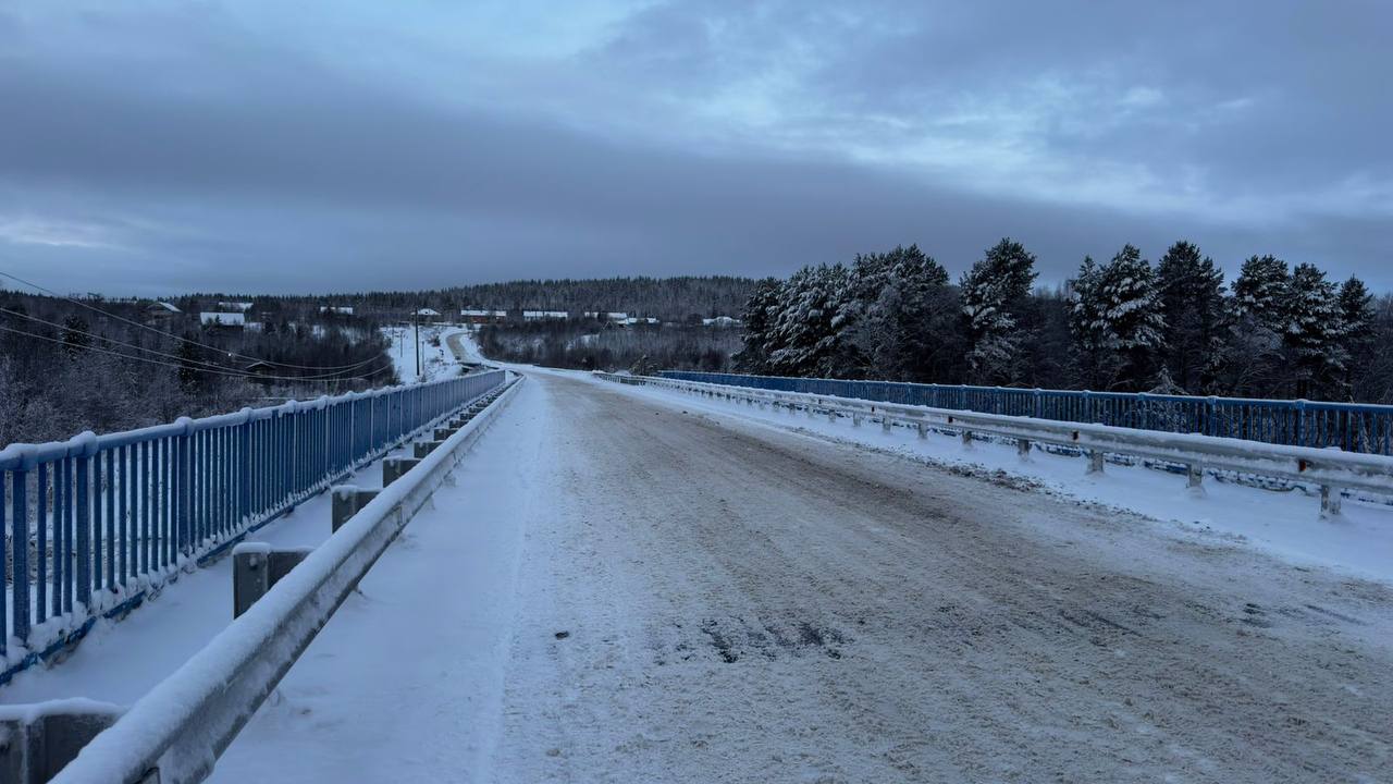 Завершился ремонт моста через реку Кола в Магнетитах Завершился ремонт моста через реку Кола в Магнетитах
