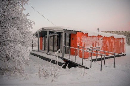 Территория спорткомплекса «Снежинка» – одно из любимых мест для прогулок мурманчан в любое время года