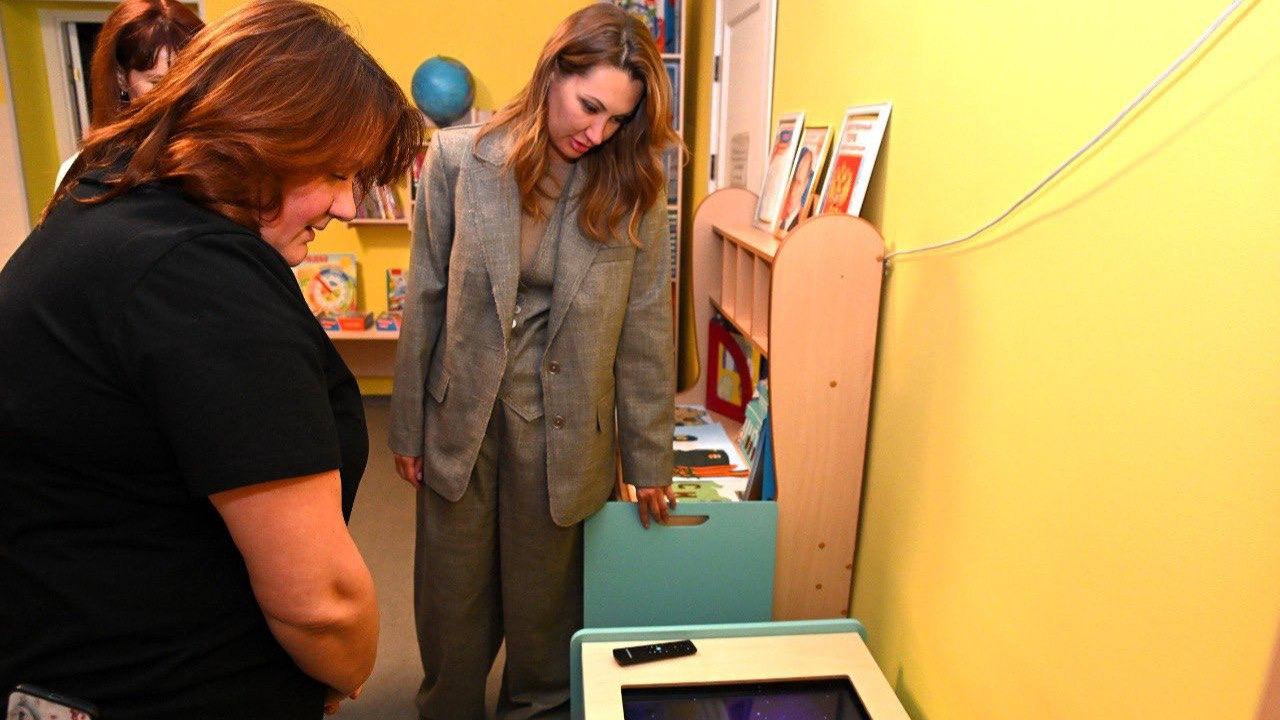 Анна Головина оценила итоги капремонта в образовательных учреждениях Мурманска Анна Головина оценила итоги капремонта в образовательных учреждениях Мурманска